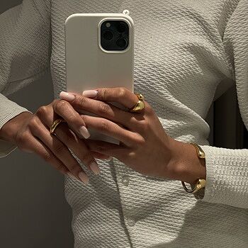 Bolded Drops Bangle Gold