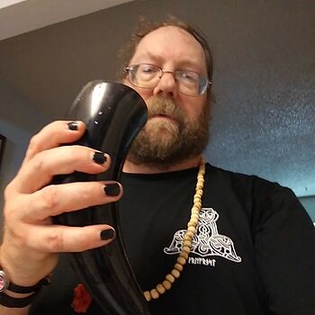 Drinking Horn, Small First hirn