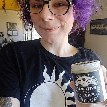 Sensitive Pit Cream Love this sensitive pit cream