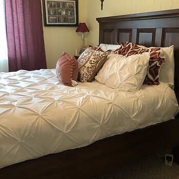 Hillcrest Queen Storage Bed Bed