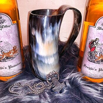 Horn Mug, Polished Great product, very fast service