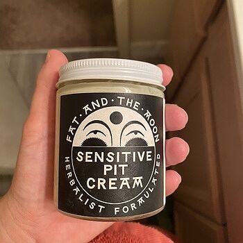 Sensitive Pit Cream The regular deodorant cream bothered