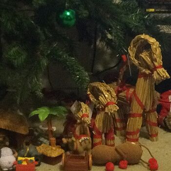 Yule Goat Set Love the Yule Goats
