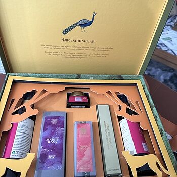Shringaar Gift Box Great products