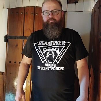 Premium Tee, Berserker, Black Ore mountains 🇨🇿 berserker satisfied !