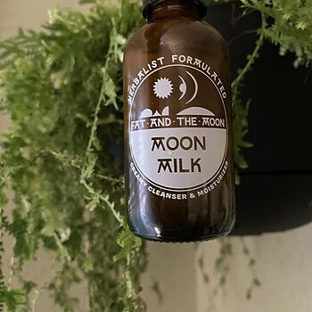 Moon Milk Love