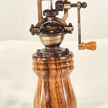 EZ-Assemble Antique Style Salt and Pepper Mill Mechanism in Antique Copper Finally a solution for salt!!!