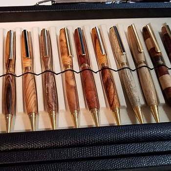 48 Pen Display Case with Lid: Thinner Pens You Get What You Pay For