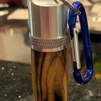 Lip Balm Holder Keychain Kit in Aluminum Nice look but wouldn't make to sell for a profit.