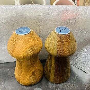 Salt and Pepper Shaker Kit Set Nice gift