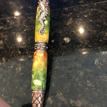 3 Dragon Twist Pen Kit Starter Set Very nice pen. Nice weight, assembles great