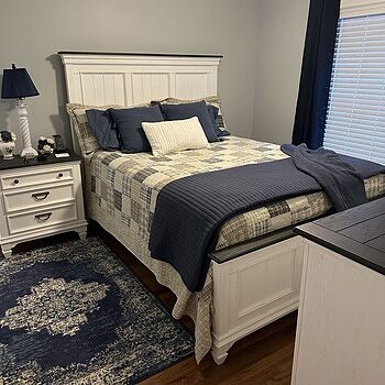 Higgins Nightstand Great nightstand