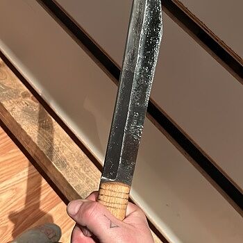 Broken Back Seax, Type IV Seax
