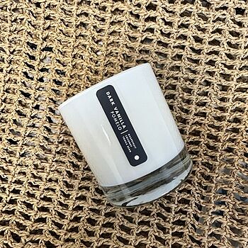 Dark Vanilla Pomelo Jar Candle Smells amazing!