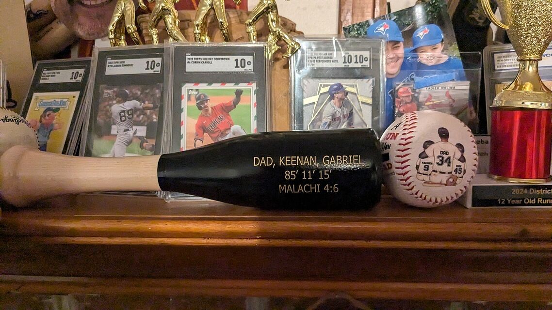 Custom Desktop Mini An amazing commemorative Father's Day gift!
