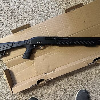 G-Force GF2P 12 Gauge 20" 4rd Pump-Action Shotgun, Black - GF2P1220 Good pump action play gun
