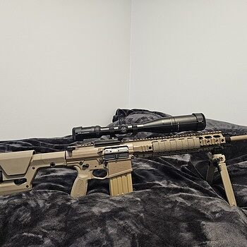 PSA Sabre AR-10 Rifle Billet 20" .308 Rifle w/ 12.5" Quad Rail, A1 Stock, Magpul Bi-Pod, 3 Mags, & Sabre Bag, FDE Amazing rifle