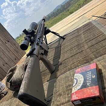 PSA Sabre AR-10 Rifle Billet 20" .308 Rifle w/ 12.5" Quad Rail, A1 Stock, Magpul Bi-Pod, 3 Mags, & Sabre Bag, FDE Incredible