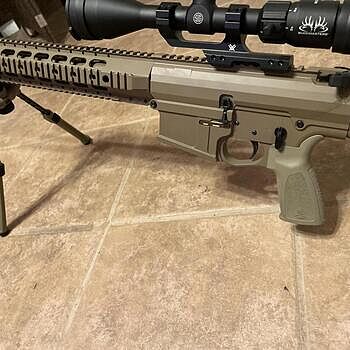 PSA Sabre AR-10 Rifle Billet 20" .308 Rifle w/ 12.5" Quad Rail, A1 Stock, Magpul Bi-Pod, 3 Mags, & Sabre Bag, FDE A Must Buy!¡!