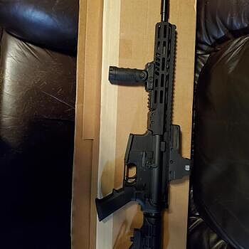 EOTech Model 512 Holographic Weapon Sight - 512.A65 Great optic, highly recommend.