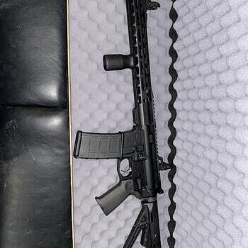 PSA AR-15 16" Mid-Length 5.56 NATO 1/7 Nitride 13.5" Lightweight M-Lok MOE EPT Rifle w/MBUS Sight Set I love the gun so