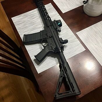 PSA AR-15 16" Mid-Length 5.56 NATO 1/7 Nitride 13.5" Lightweight M-Lok MOE EPT Rifle w/MBUS Sight Set Havent had the chance to