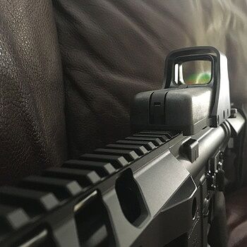 EOTech Model 512 Holographic Weapon Sight - 512.A65 Looks great. Easy to install.