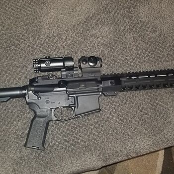 PSA 14.7" Mid-length CHF 5.56 NATO 1:7 13.5" Lightweight M-Lok Upper Pinned & Welded - No BCG or CH - 77932796 Very lightweight and accurate shot.