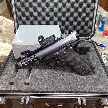 Vortex Venom Red Dot Sight 3 MOA - VMD-3103 This thing is awesome, love