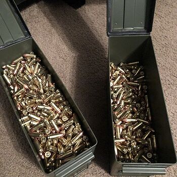 CCI 9mm Bulk Ammo 115gr FMJ 1,000rds Bulk Pack - CC5000BK1000 So awesome...!