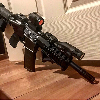 Sig Sauer Romeo5 1x20mm Red Dot Sight, Black - R52001 This is mounted on a