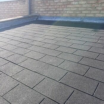 IKO Armourglass Plus Square Butt Roofing Shingles Slate - 2m2 Pack Felt shingles