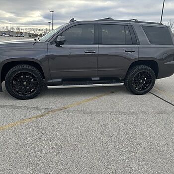 DOORBUSTER PRICING! - 4Play 4Ps28 Wheel 22x10 6x139.7 & 6x135 Gloss Black w/ Brushed Face & Tinted Clear 24mm - FREE T-SHIRT INCLUDED! Great wheels correct fit fast