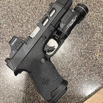 PSA Dagger Compact Complete Polymer Frame, Black Excellent value and ergonomics