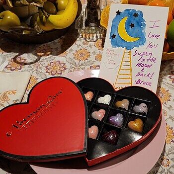 10 Piece Heart Gift Box The best chocolate ever! Also,