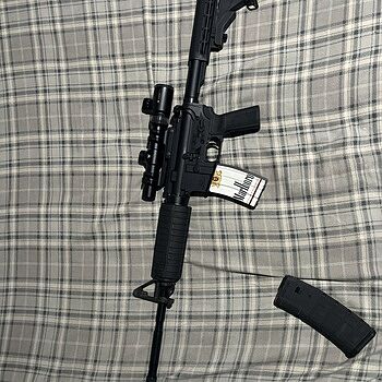 BLEM PSA Freedom AR-15 Rifle Kit 5.56 16" M4 Carbine-Lgth 1:7 Nitride - 507617B for 99% of people, it