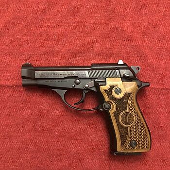 Beretta Model 84 BB 3.8" 13rd .380ACP Pistol, LE Trade In Very Good Condition These are used service weapons.