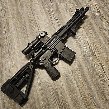 PSA AR-15 Pistol 5.56 10.5" 1/7 Phos. 9" LTWT M-Lok MOE EPT SBA4 Great