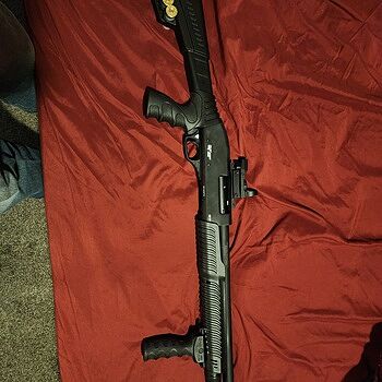 G-Force GF2P 12 Gauge 20" 4rd Pump-Action Shotgun, Black - GF2P1220 Great shotgun for the price!