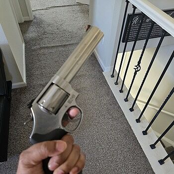 Smith & Wesson Model 686 .357 Magnum/.38 Special +P Stainless Steel Revolver 164224 Beautiful gun