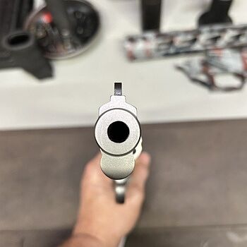 Smith & Wesson Model 686 .357 Magnum/.38 Special +P Stainless Steel Revolver 164224 Junk