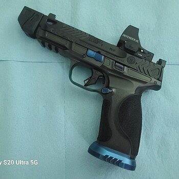 Smith & Wesson M&P9 M2.0 Metal HD Spec Series OR 9mm 4.875" 23rd Pistol, Gray/Blue PVD Love it!!