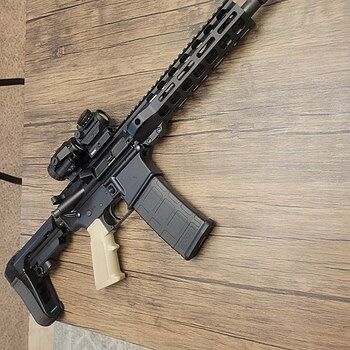 PSA 10.5" Carbine-Length 5.56 1/7 Phosphate 9" Lightweight M-Lok Classic HAR-15 Pistol, FDE PSA 10. 5 AR-P