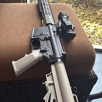 Vortex Strikefire II Red Dot Sight 1x30mm 4 MOA Red/Green Dot - SF-RG-501 Very nice fits great I’m