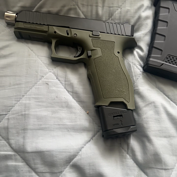 PSA Dagger Full Size - S Complete Polymer Frame, Sniper Green Runs amazing