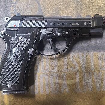 Beretta Model 84 BB 3.8" 13rd .380ACP Pistol, LE Trade In Very Good Condition Beautiful Used Pistol