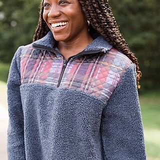 Who else can't stop wearing our new Teddy Fleece Pullover on repeat?! Link in bio to make your fall and winter wardrobe complete with our latest outwear styles. ❤️
📸: @goodtomicha
*
*
*
#verabradley #shop #cozy #new #pattern
