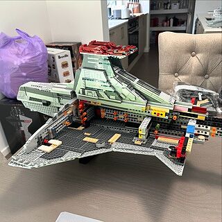LEGO® Star Wars™ Venator-Class Republic Attack Cruiser - Ultimate Collector Series