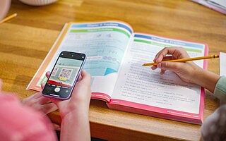 Spectrum Complete Learning + Videos Workbook Grade 3