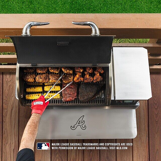Get Your Grill in the Game 👏
New! Customize your front folding shelf with official MLB® Team logos, all 30 teams available NOW ⚾